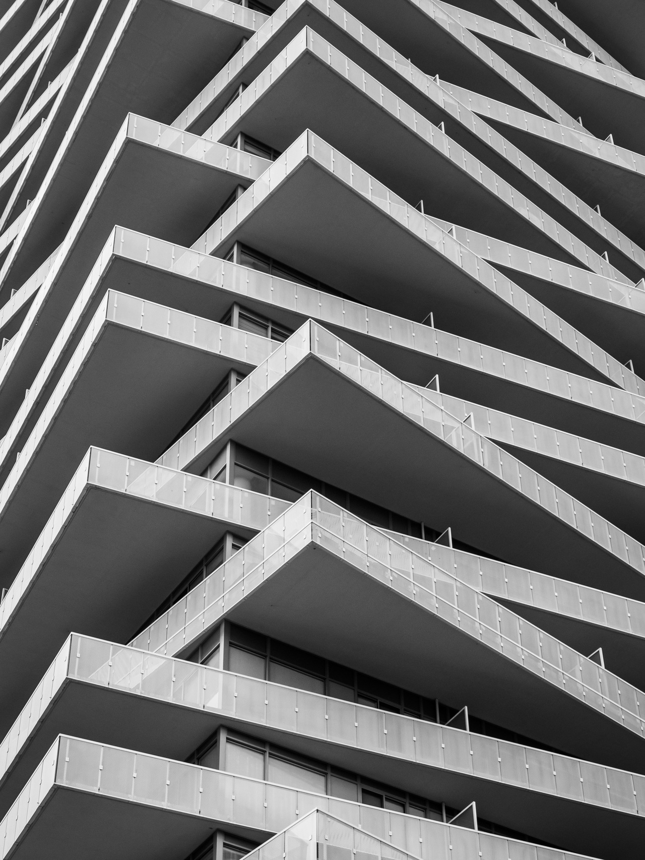 Daily Photo, Toronto, Tower at Pier 27, Yonge, Queens Quay