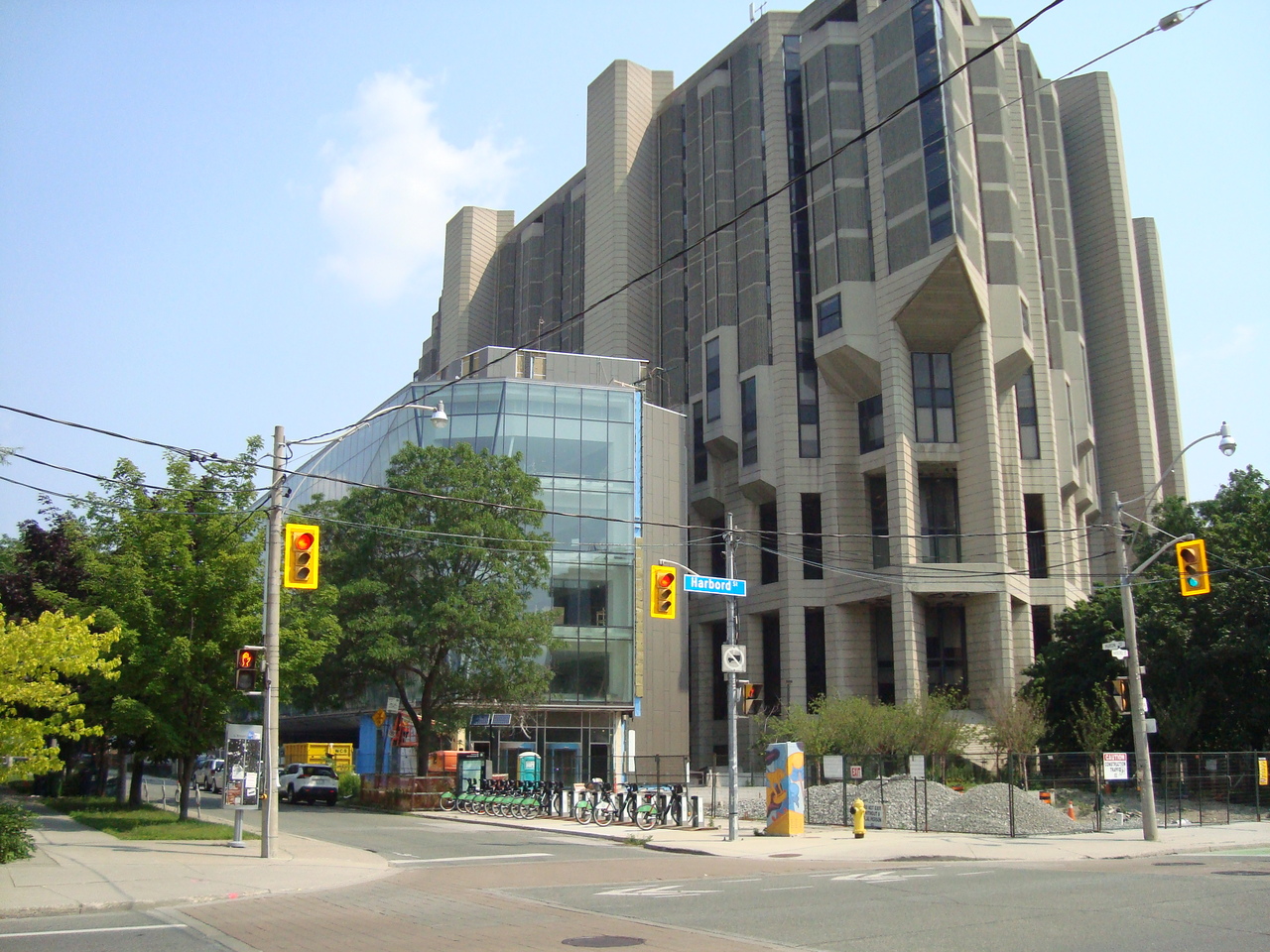 Robarts Common, University of Toronto, Diamond Schmitt Architects