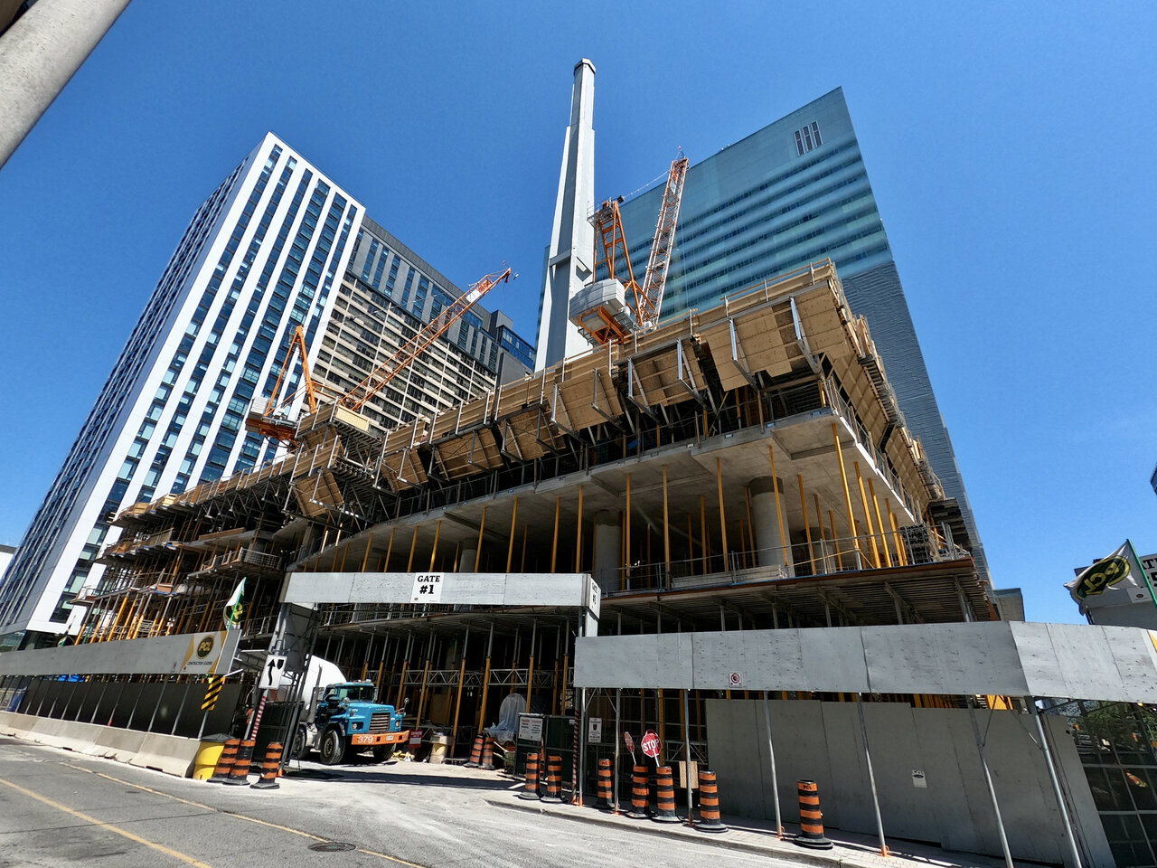 SickKids's New Patient Support Centre Now Sits Four Storeys Above 