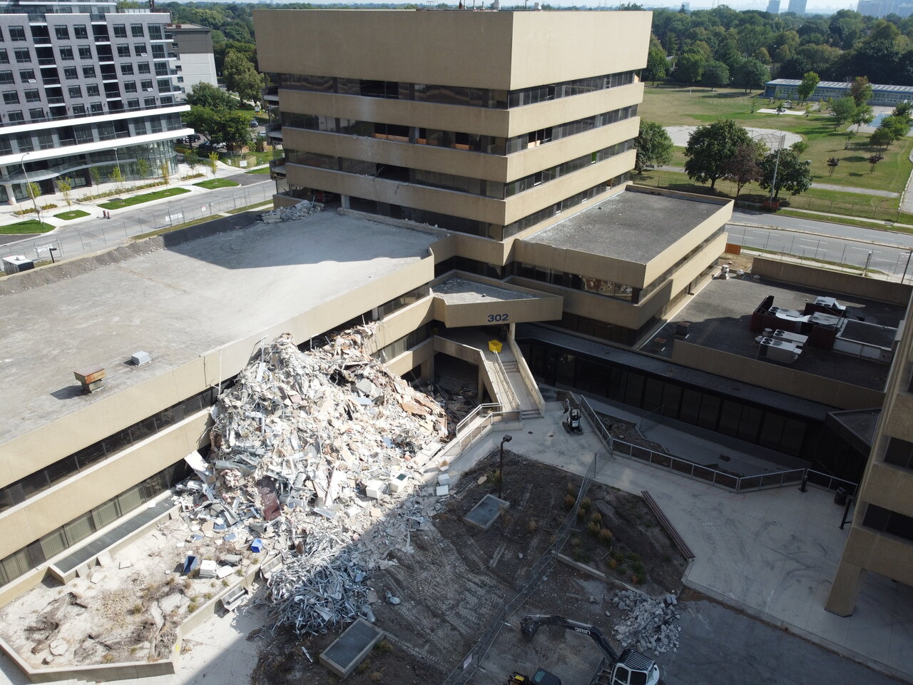 Demolition at 300 The East Mall, Toronto, image by UT Forum contributor bangkok