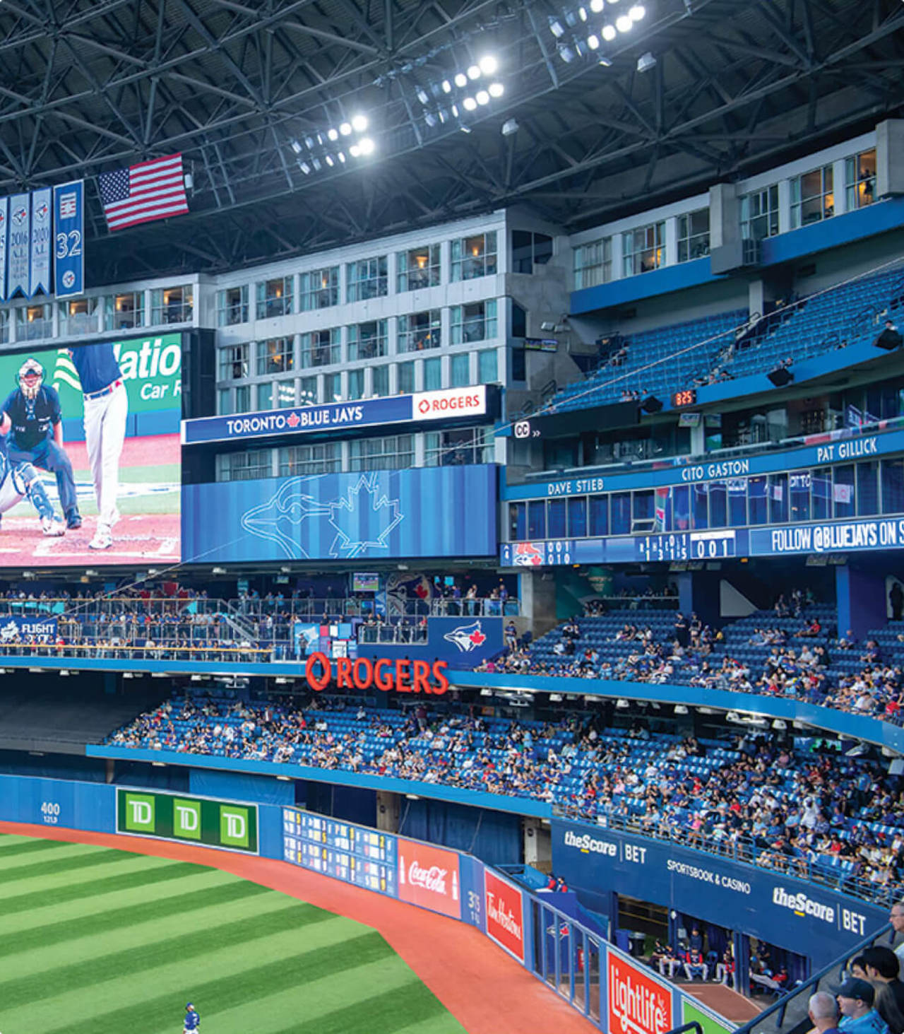 Toronto Blue Jays unveil revamped Rogers Centre ahead of home