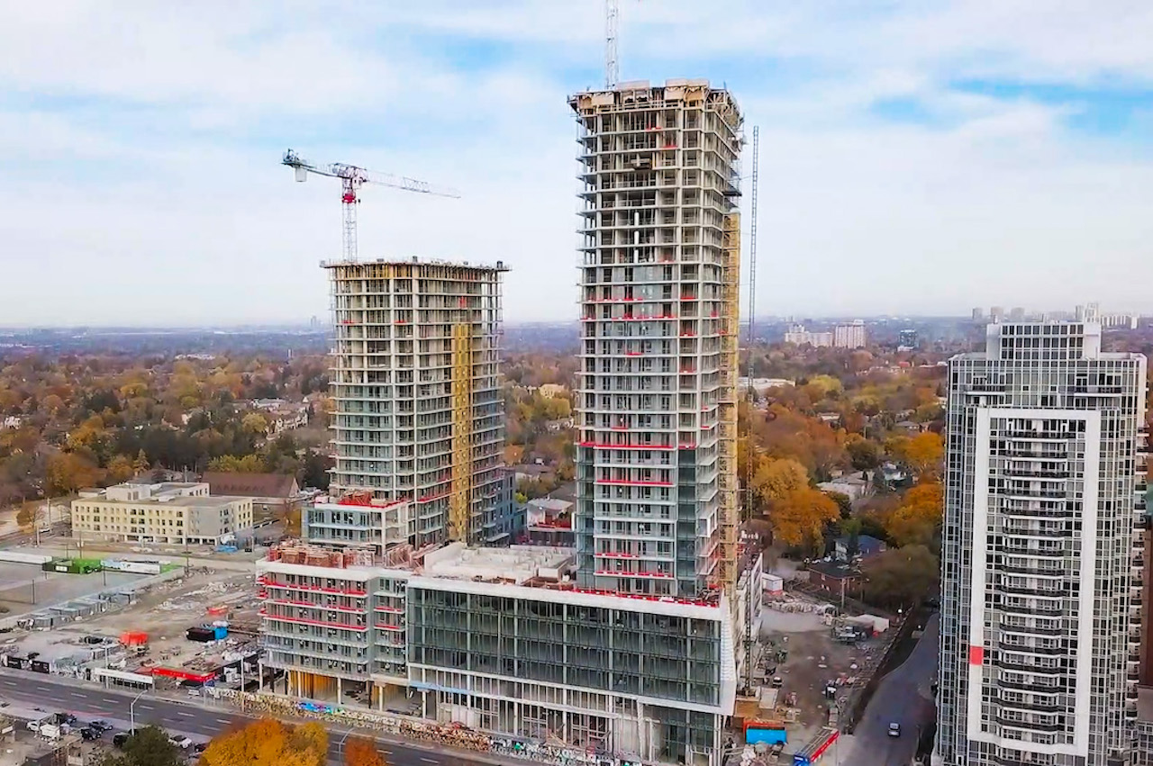 Forming Reaches 27 And 35 Storeys At M2M Condos UrbanToronto   50163 150645 