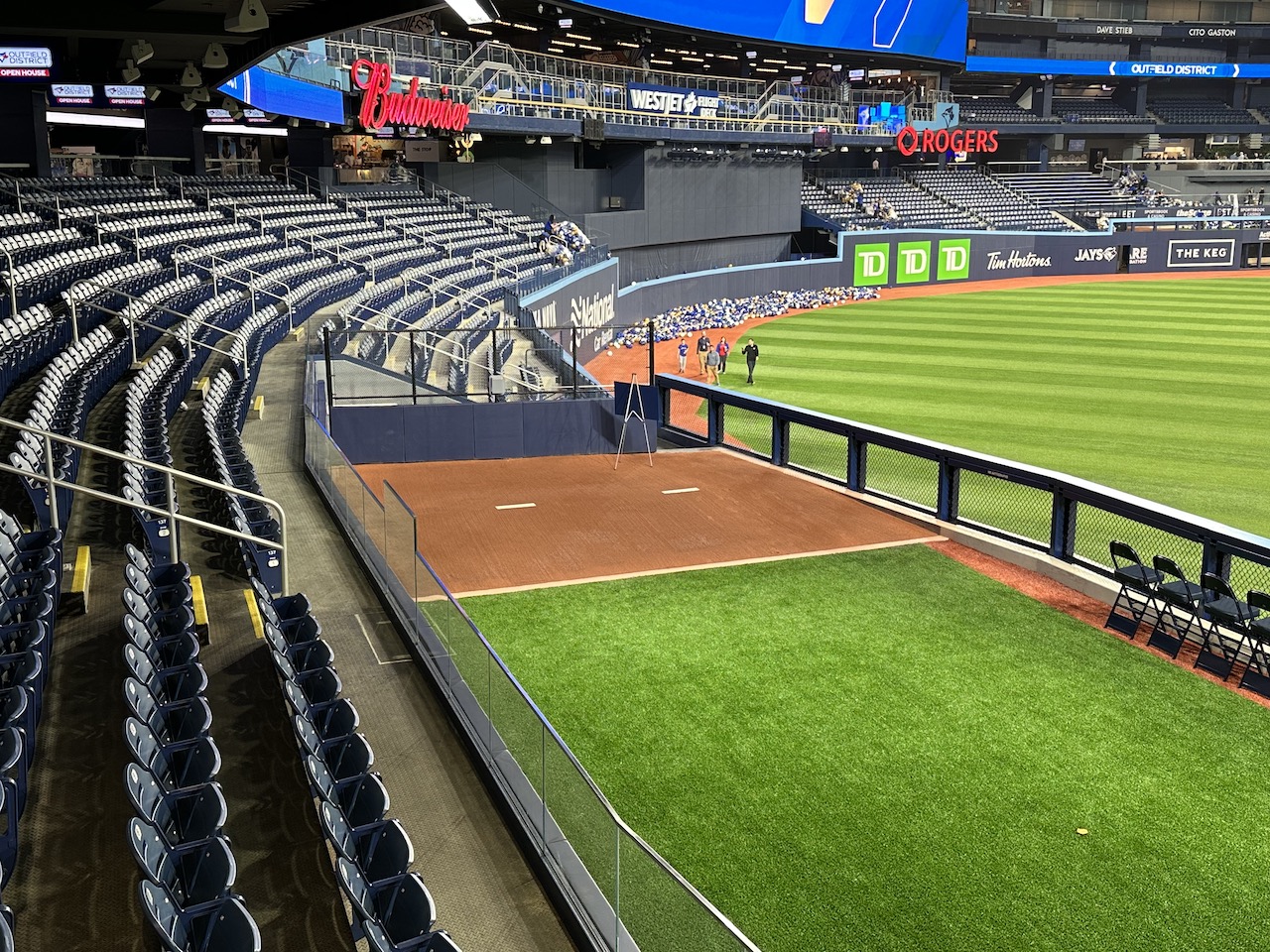 Your FIRST look at a NEW Rogers Centre experience! 