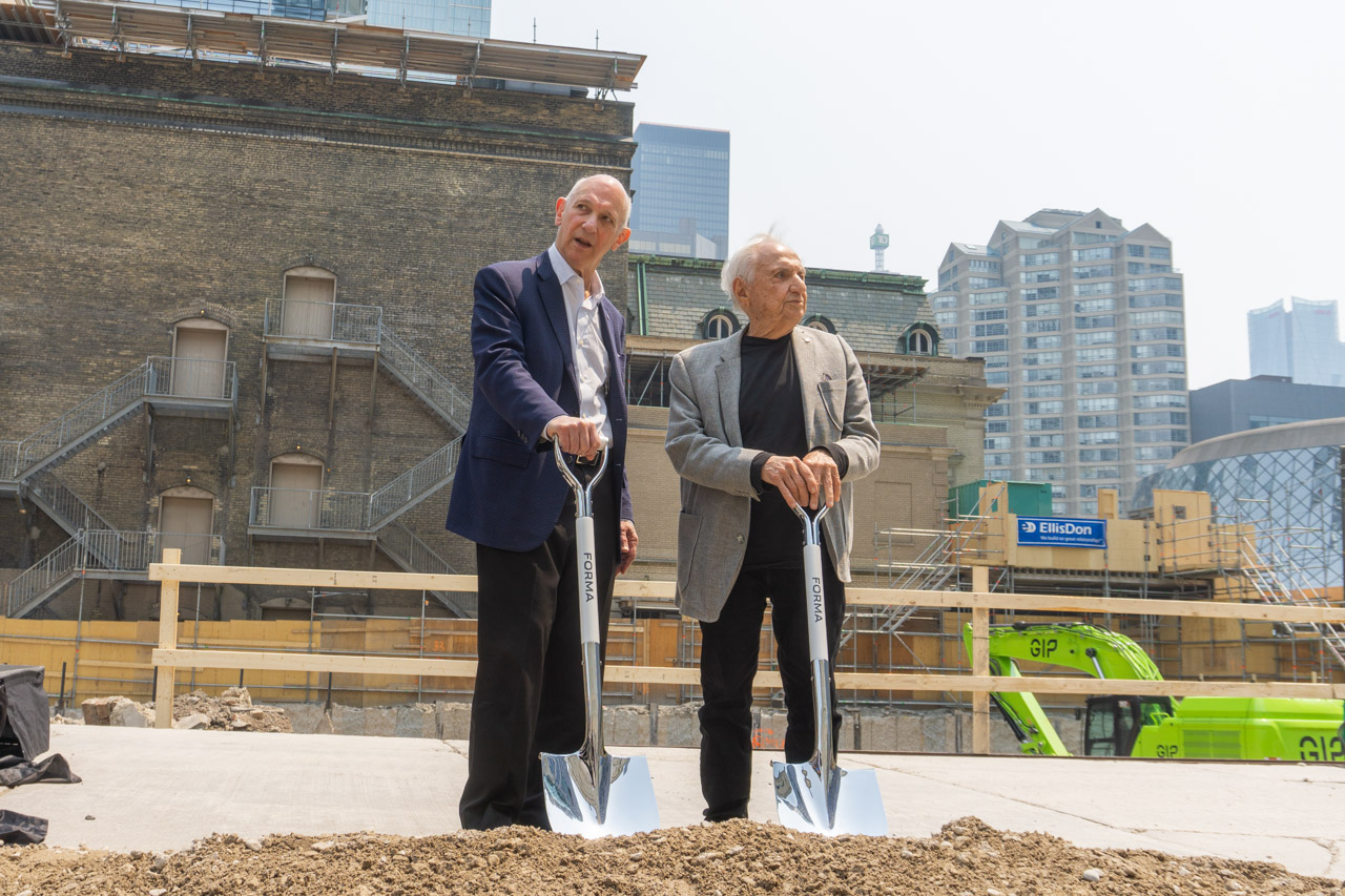 Frank Gehry and the development team celebrate the groundbreaking of the future Landmark building, Forma