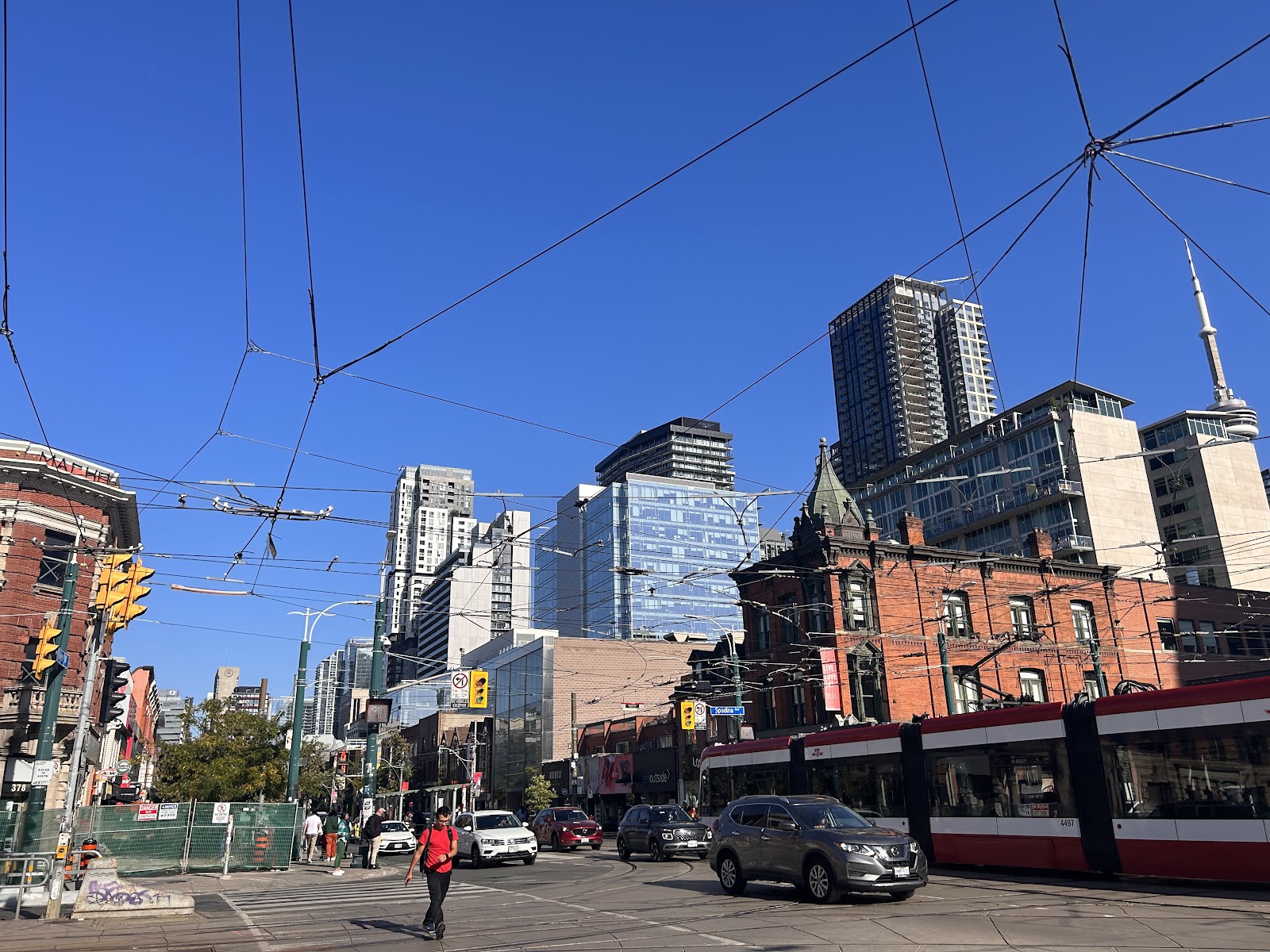 City Tram in Toronto, Queen St West - Spadina Ave Stock Photo