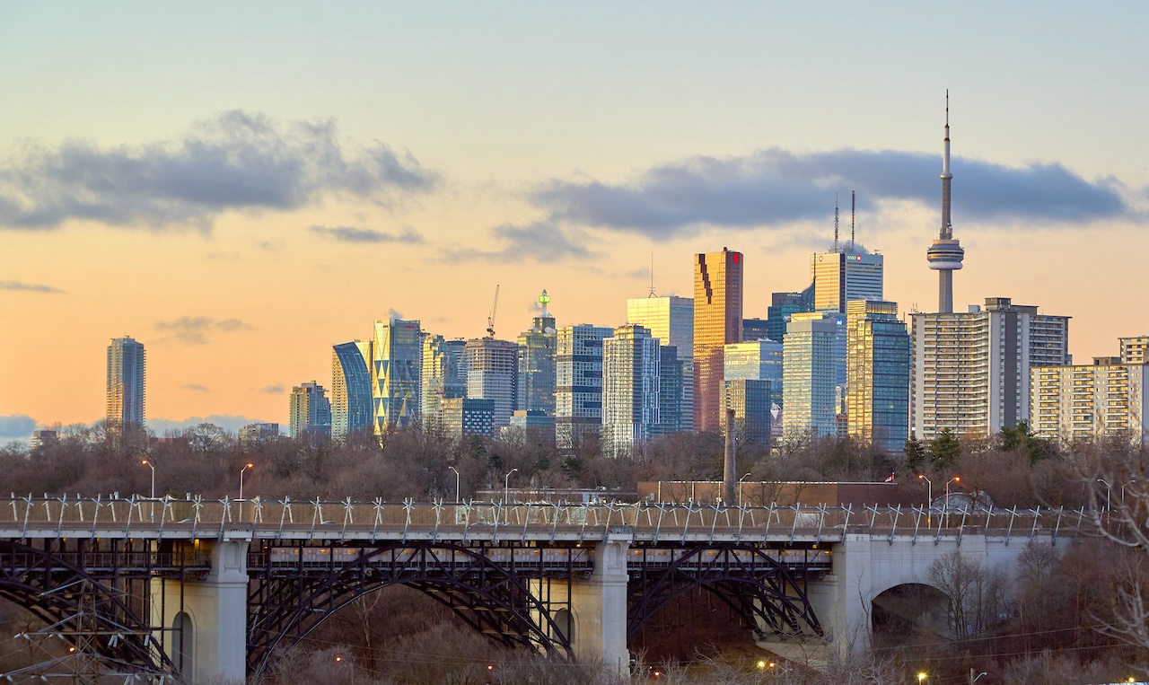 跨越桥梁 | UrbanToronto