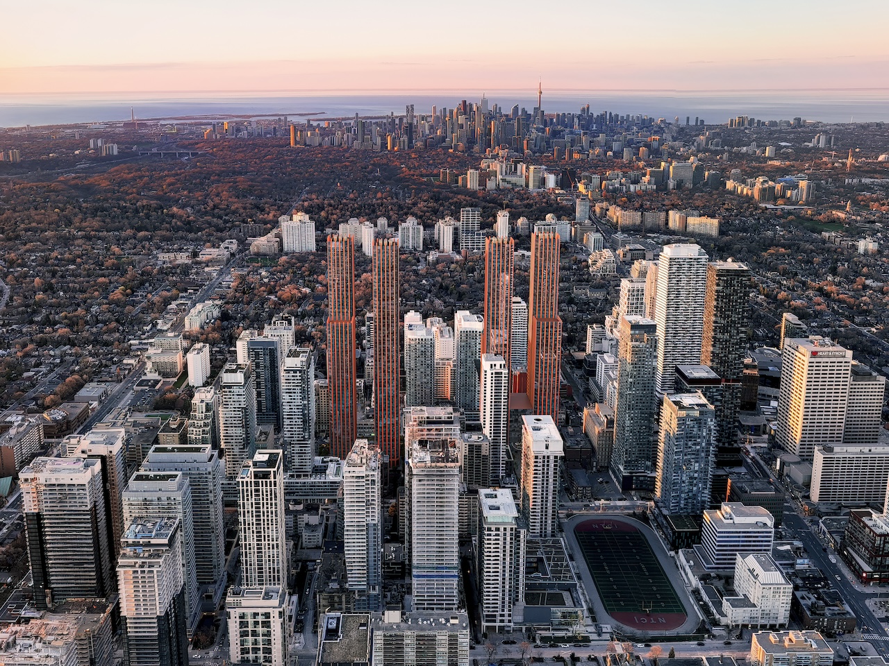 Madison Resubmits Midtown Proposals with Viñoly-Designed Towers 