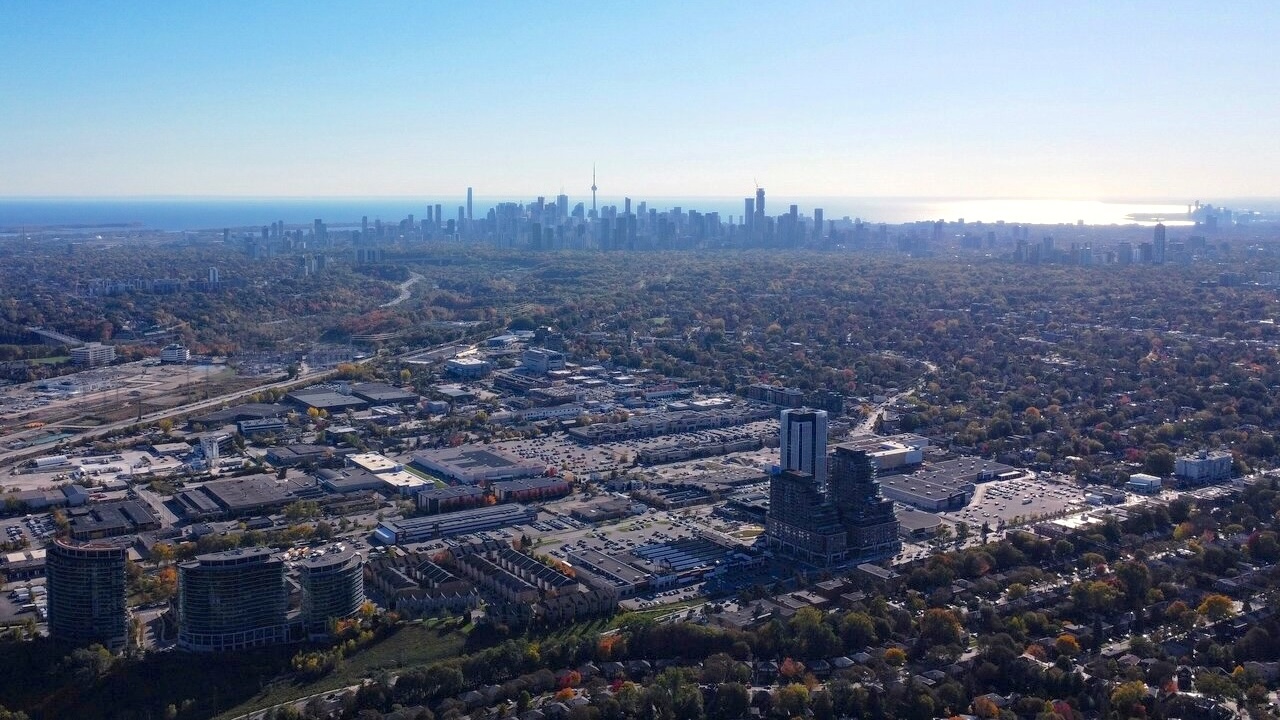 Leaside Panorama